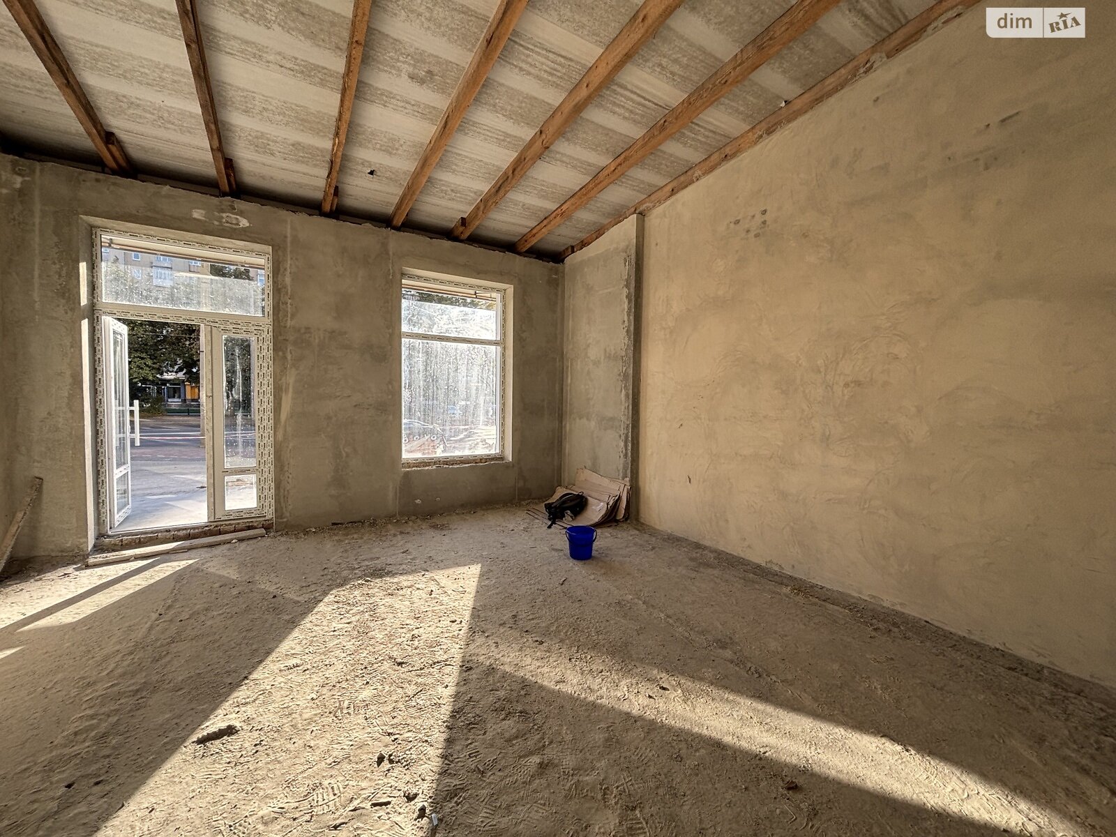 Коммерческое помещение в Ивано-Франковске, сдам в аренду по Галицкая улица 92, район Пасечная, цена: 41 729 грн за объект фото 1