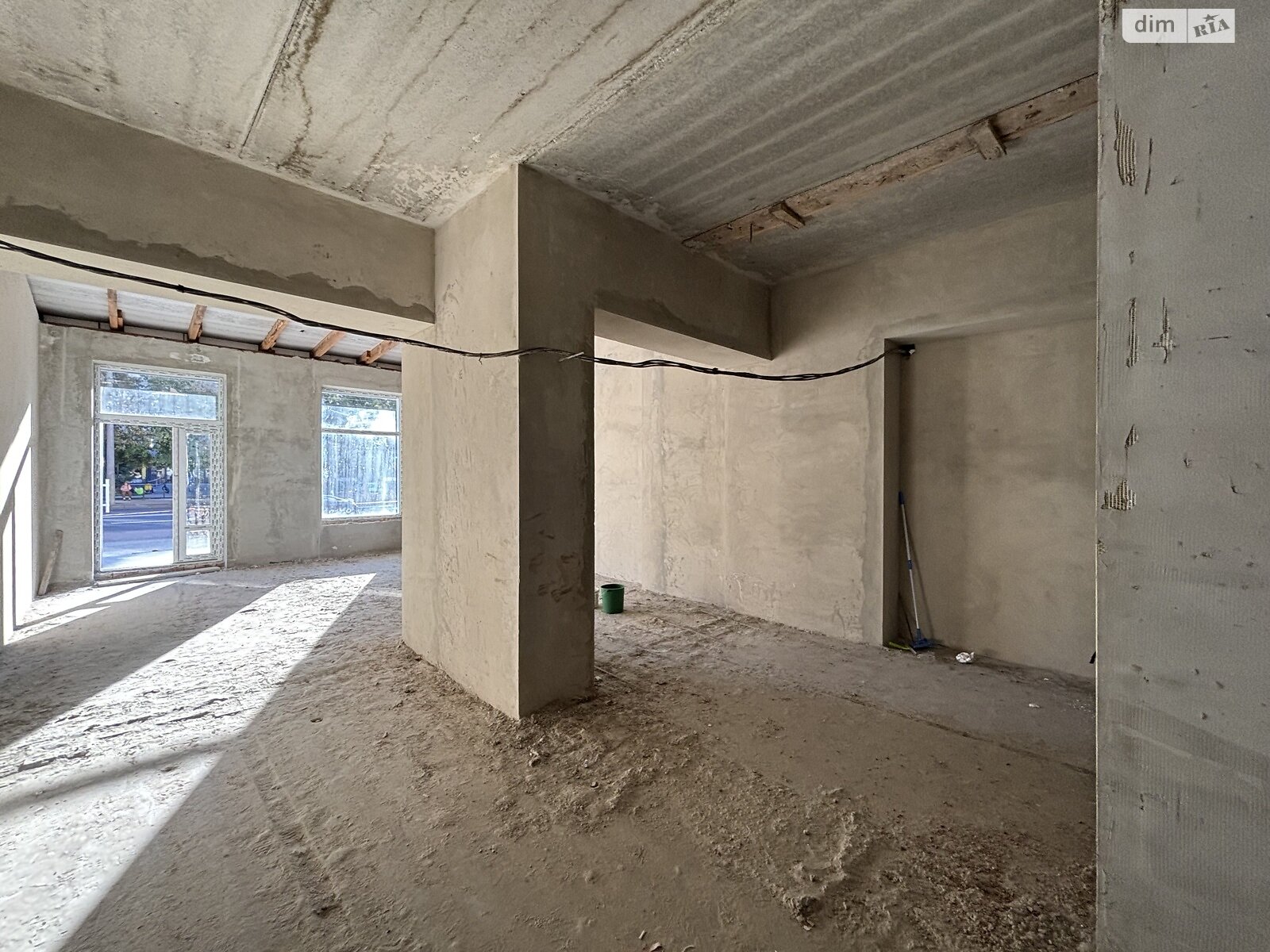 Коммерческое помещение в Ивано-Франковске, сдам в аренду по Галицкая улица 92, район Пасечная, цена: 41 729 грн за объект фото 1