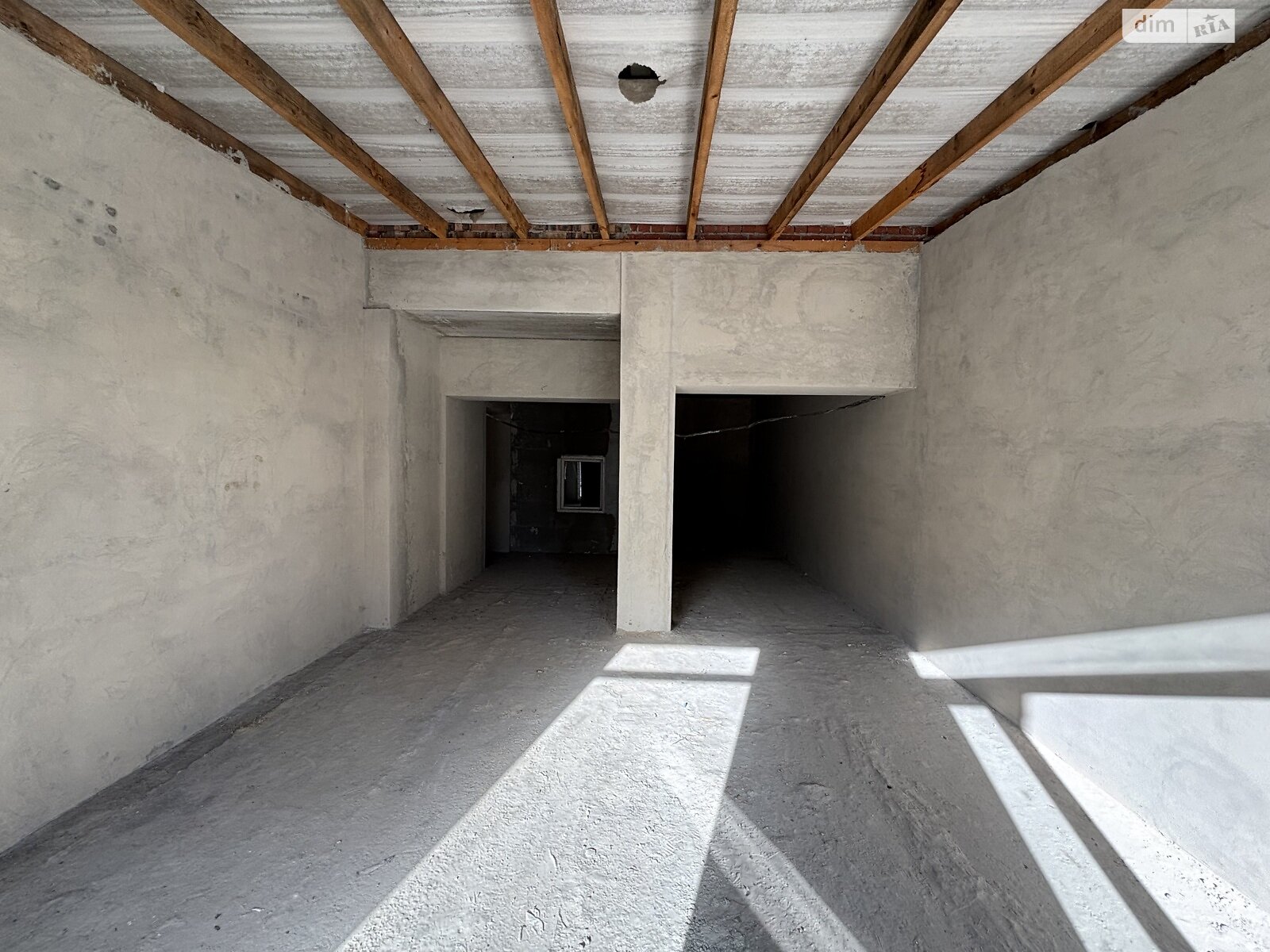 Коммерческое помещение в Ивано-Франковске, сдам в аренду по Галицкая улица 92, район Пасечная, цена: 41 729 грн за объект фото 1