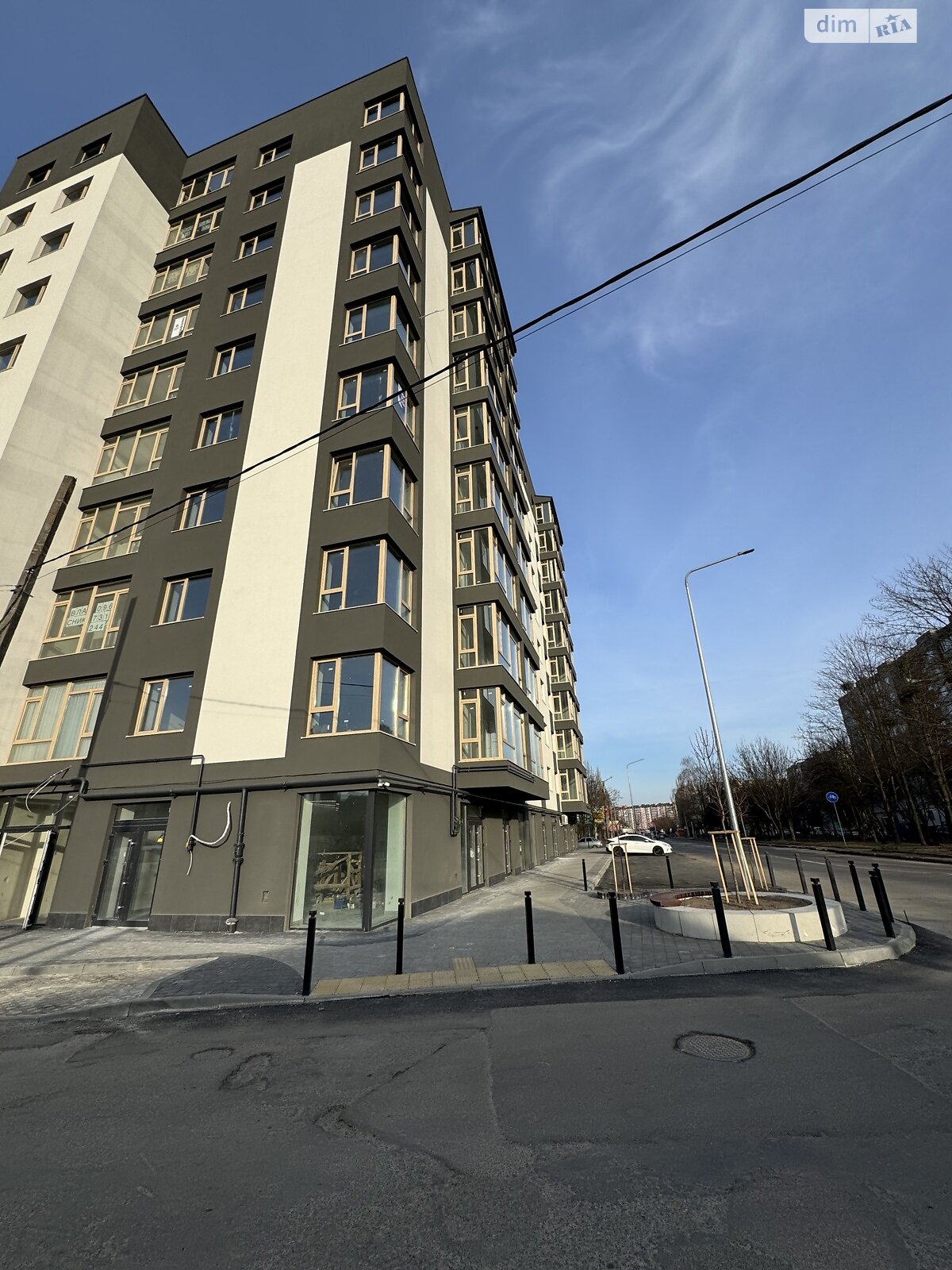 Коммерческое помещение в Ивано-Франковске, сдам в аренду по Мира улица 100, район undefined, цена: 42 900 грн за объект фото 1 Коммерческое помещение в Ивано-Франковске, сдам в аренду по Мира улица 100, район undefined, цена: 42 900 грн за объект фото 1