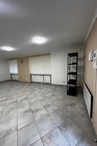 Коммерческое помещение в Ивано-Франковске, сдам в аренду по Андрея Мельника улица, район Центр, цена: 20 000 грн за объект фото 2 Коммерческое помещение в Ивано-Франковске, сдам в аренду по Андрея Мельника улица, район Центр, цена: 20 000 грн за объект фото 2