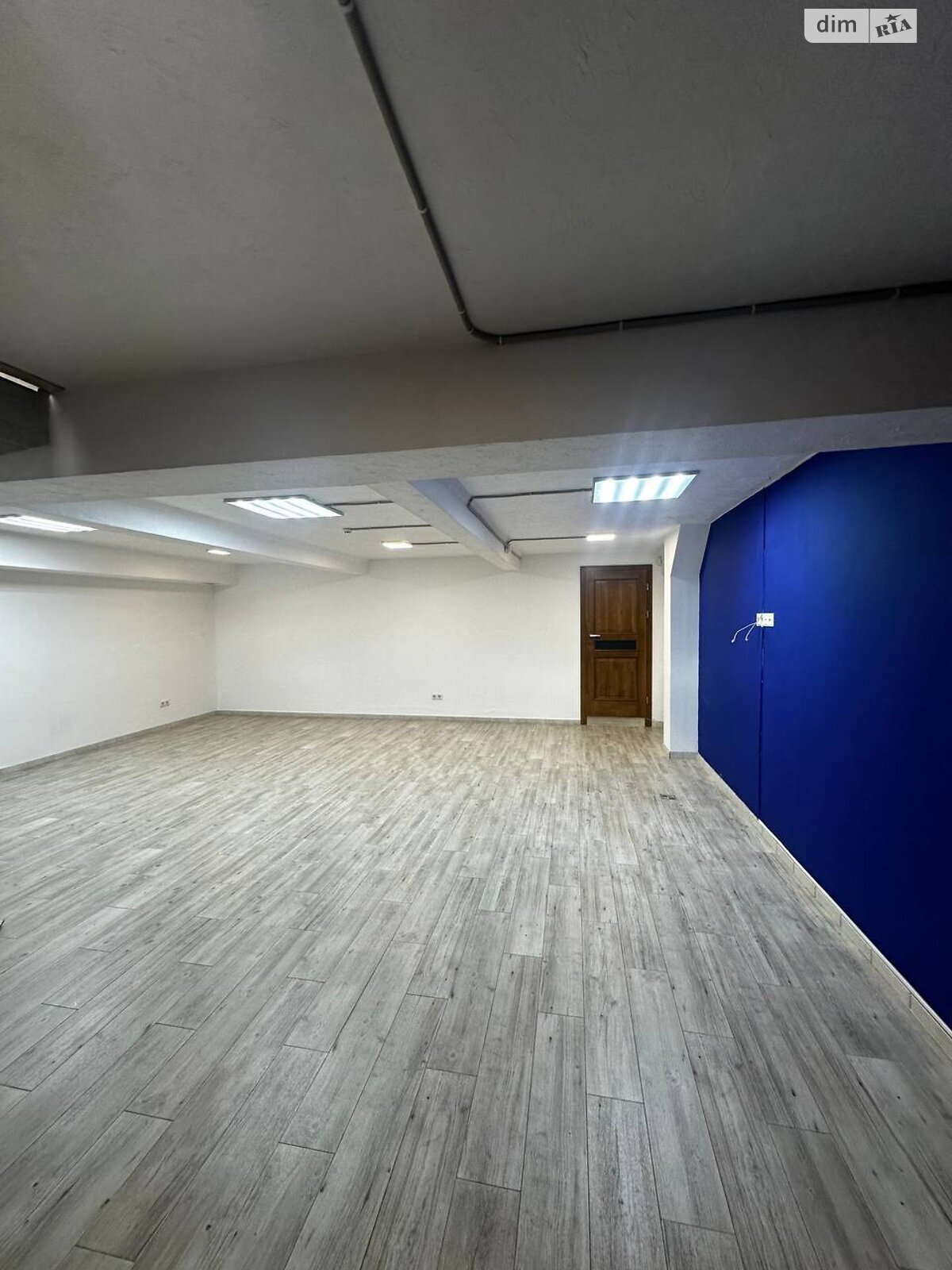 Коммерческое помещение в Ивано-Франковске, сдам в аренду по Драгоманова улица, район Центр, цена: 42 250 грн за объект фото 1