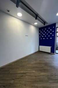 Коммерческое помещение в Ивано-Франковске, сдам в аренду по Драгоманова улица, район Центр, цена: 42 250 грн за объект фото 2