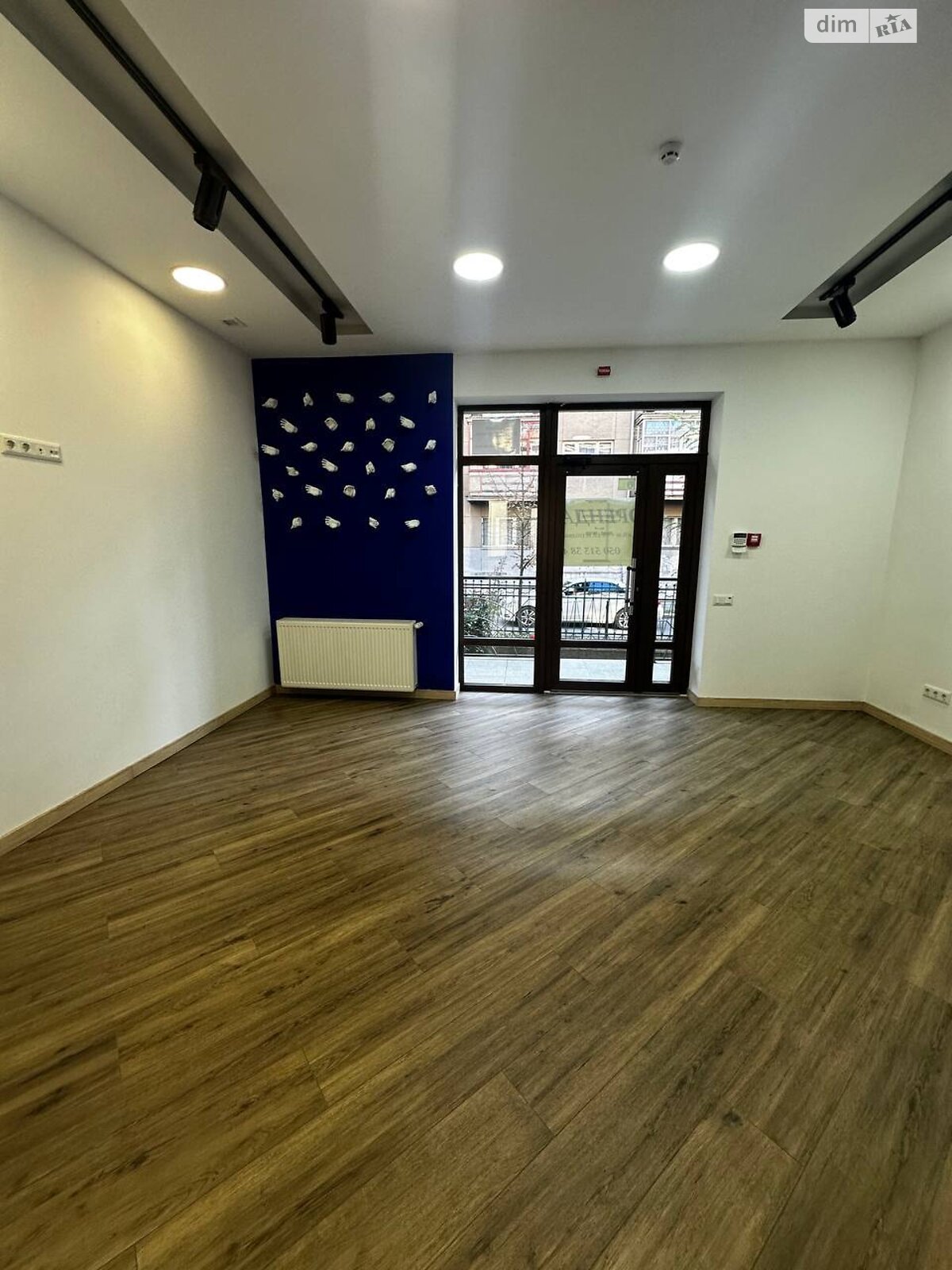 Коммерческое помещение в Ивано-Франковске, сдам в аренду по Драгоманова улица, район Центр, цена: 42 250 грн за объект фото 1