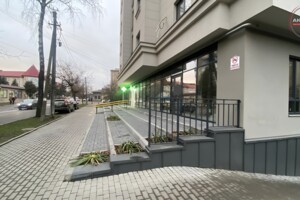 Коммерческое помещение в Ивано-Франковске, сдам в аренду по Фрунзе улица, район Центр, цена: 86 673 грн за объект фото 2