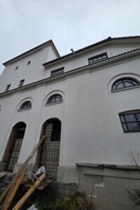 Коммерческое помещение в Ивано-Франковске, сдам в аренду по Кардинала Любомира Гузара улица 28, район Центр, цена: 141 960 грн за объект фото 2 Коммерческое помещение в Ивано-Франковске, сдам в аренду по Кардинала Любомира Гузара улица 28, район Центр, цена: 141 960 грн за объект фото 2