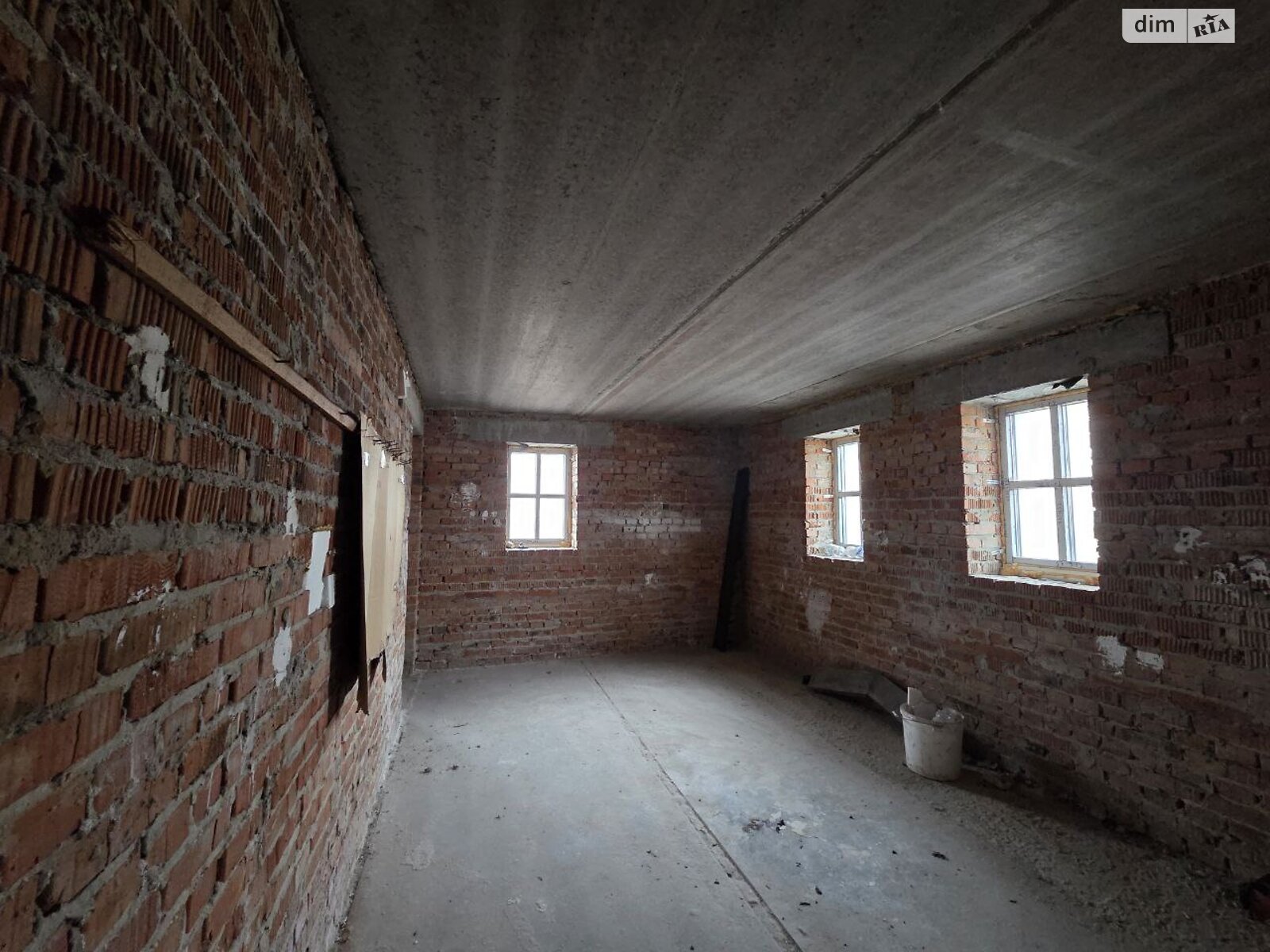 Коммерческое помещение в Ивано-Франковске, сдам в аренду по Кардинала Любомира Гузара улица 28, район Центр, цена: 141 960 грн за объект фото 1 Коммерческое помещение в Ивано-Франковске, сдам в аренду по Кардинала Любомира Гузара улица 28, район Центр, цена: 141 960 грн за объект фото 1