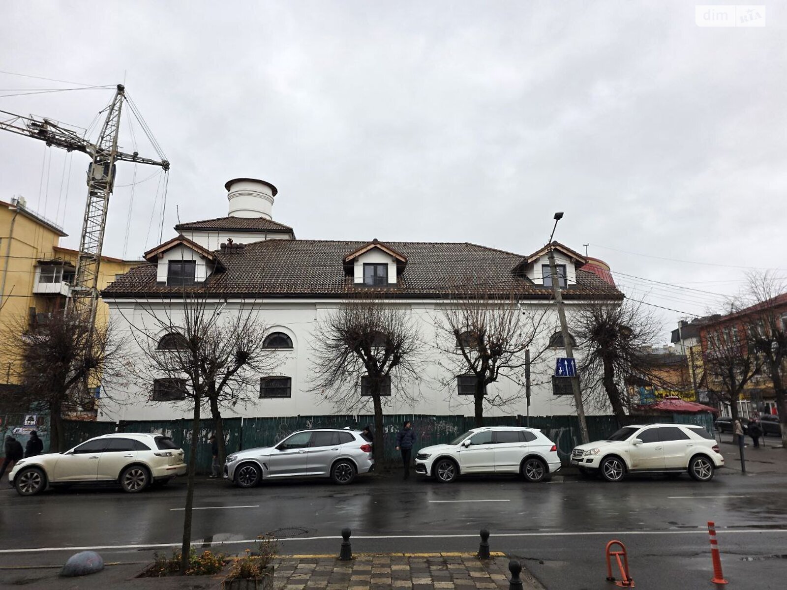 Коммерческое помещение в Ивано-Франковске, сдам в аренду по Кардинала Любомира Гузара улица 28, район Центр, цена: 141 960 грн за объект фото 1 Коммерческое помещение в Ивано-Франковске, сдам в аренду по Кардинала Любомира Гузара улица 28, район Центр, цена: 141 960 грн за объект фото 1