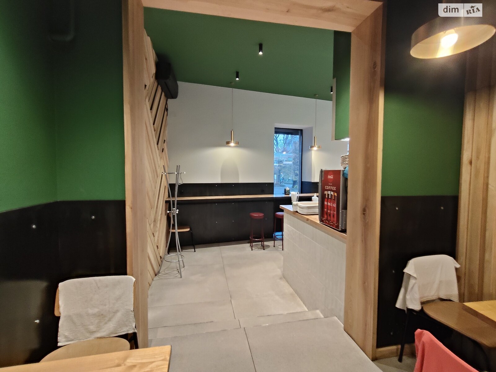 Комерційне приміщення в Івано-Франківську, здам в оренду по Незалежності вулиця 15, район Центр, ціна: 60 000 грн за об’єкт фото 1