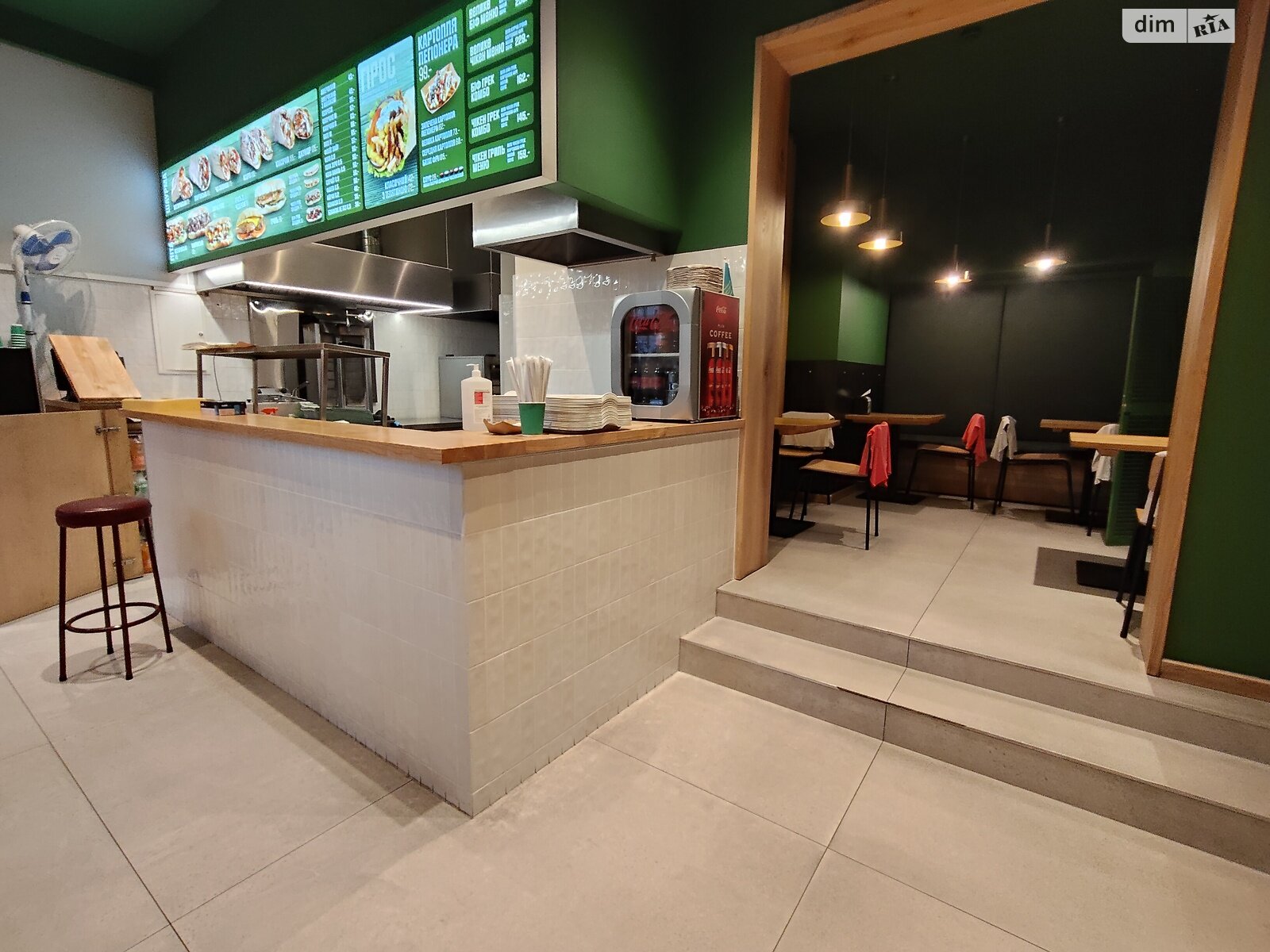 Комерційне приміщення в Івано-Франківську, здам в оренду по Незалежності вулиця 15, район Центр, ціна: 60 000 грн за об’єкт фото 1