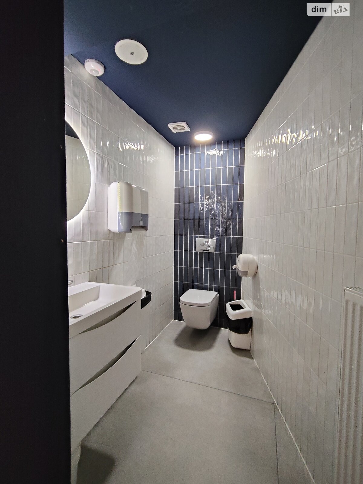 Комерційне приміщення в Івано-Франківську, здам в оренду по Незалежності вулиця 15, район Центр, ціна: 60 000 грн за об’єкт фото 1