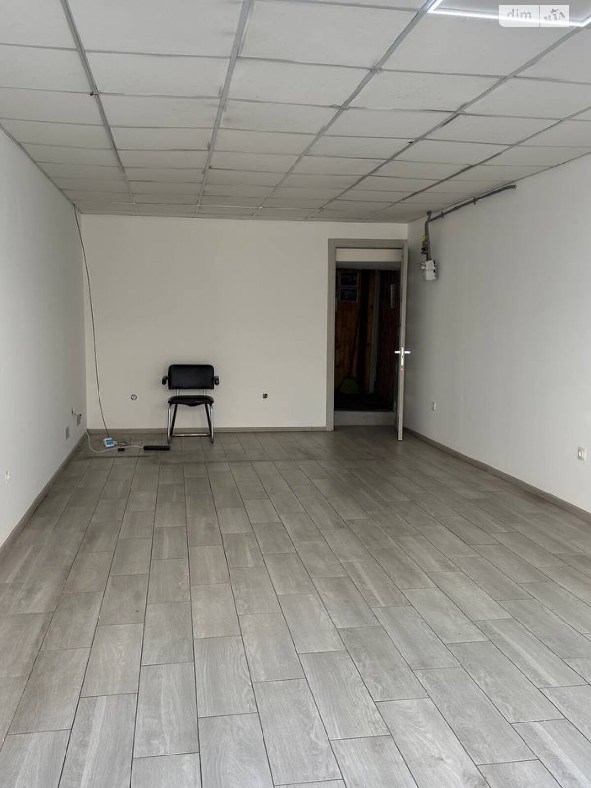 Комерційне приміщення в Івано-Франківську, здам в оренду по Новгородська вулиця, район Центр, ціна: 30 000 грн за об’єкт фото 1 Комерційне приміщення в Івано-Франківську, здам в оренду по Новгородська вулиця, район Центр, ціна: 30 000 грн за об’єкт фото 1