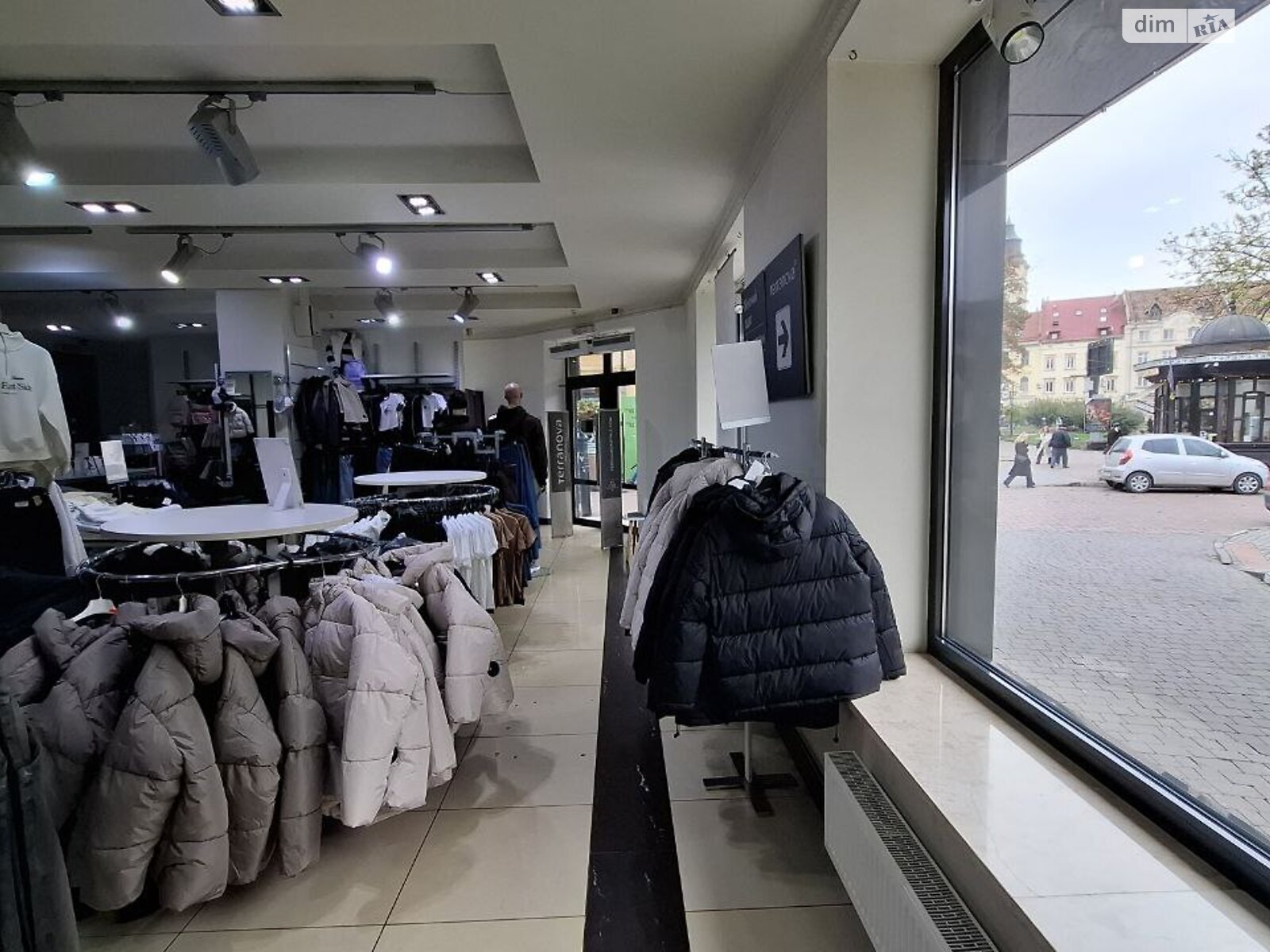 Комерційне приміщення в Івано-Франківську, здам в оренду по Ринок площа 18, район Центр, ціна: 248 980 грн за об’єкт фото 1