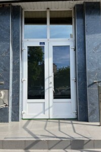 Комерційне приміщення в Івано-Франківську, здам в оренду по Північний бульвар, район Центр, ціна: 50 520 грн за об’єкт фото 2