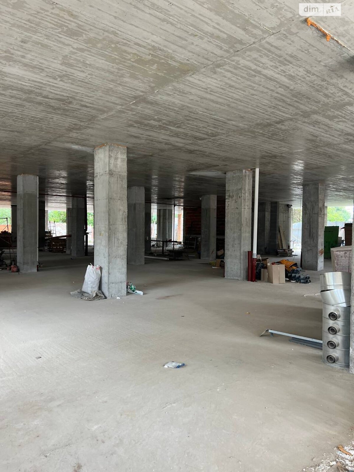 Коммерческое помещение в Ивано-Франковске, сдам в аренду по Солнечная улица, район Центр, цена: 1 074 825 грн за объект фото 1