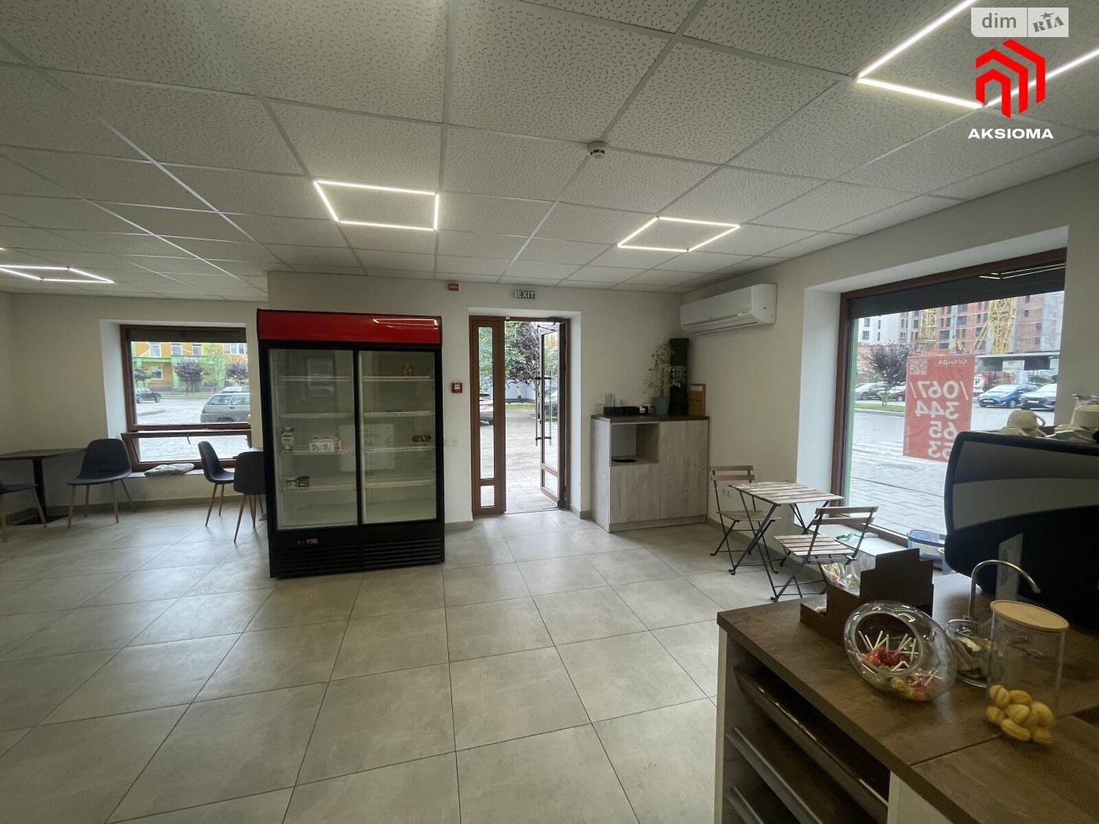 Комерційне приміщення в Івано-Франківську, здам в оренду по Радянської Армії вулиця, район Центр, ціна: 18 000 грн за об’єкт фото 1