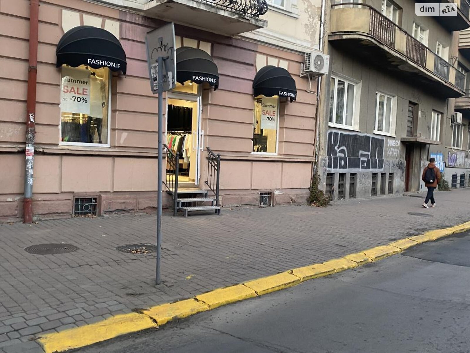 Коммерческое помещение в Ивано-Франковске, сдам в аренду по Січових стрільців, район Центр, цена: 51 600 грн за объект фото 1 Коммерческое помещение в Ивано-Франковске, сдам в аренду по Січових стрільців, район Центр, цена: 51 600 грн за объект фото 1