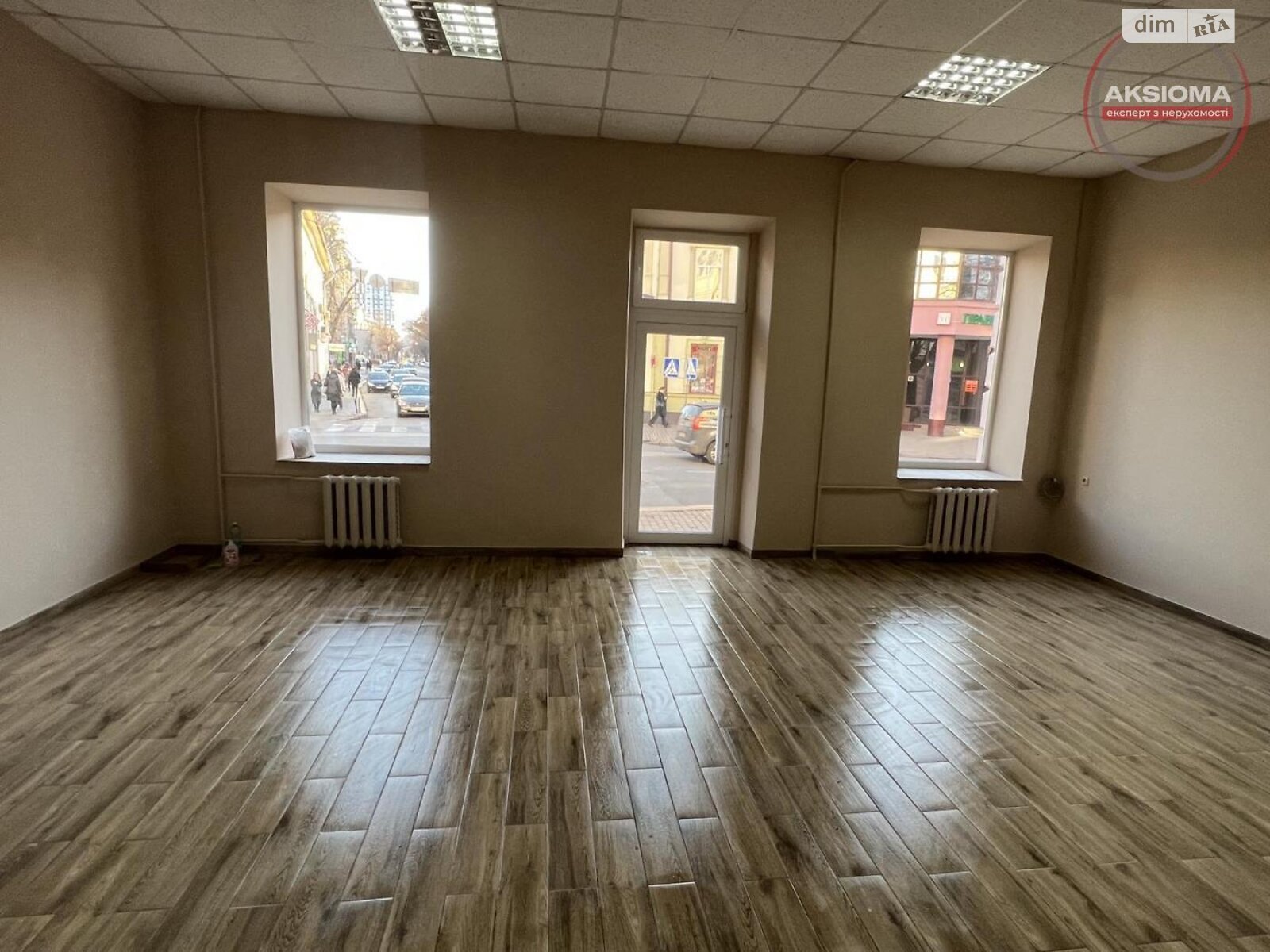 Коммерческое помещение в Ивано-Франковске, сдам в аренду по Січових стрільців, район Центр, цена: 51 600 грн за объект фото 1 Коммерческое помещение в Ивано-Франковске, сдам в аренду по Січових стрільців, район Центр, цена: 51 600 грн за объект фото 1