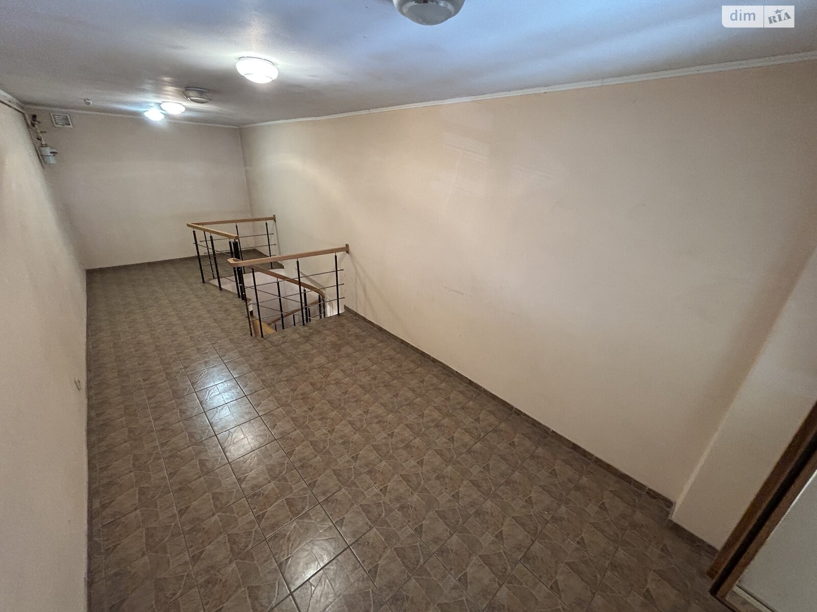 Комерційне приміщення в Івано-Франківську, здам в оренду по Стрільців Січових вулиця 6, район Центр, ціна: 44 000 грн за об’єкт фото 1 Комерційне приміщення в Івано-Франківську, здам в оренду по Стрільців Січових вулиця 6, район Центр, ціна: 44 000 грн за об’єкт фото 1