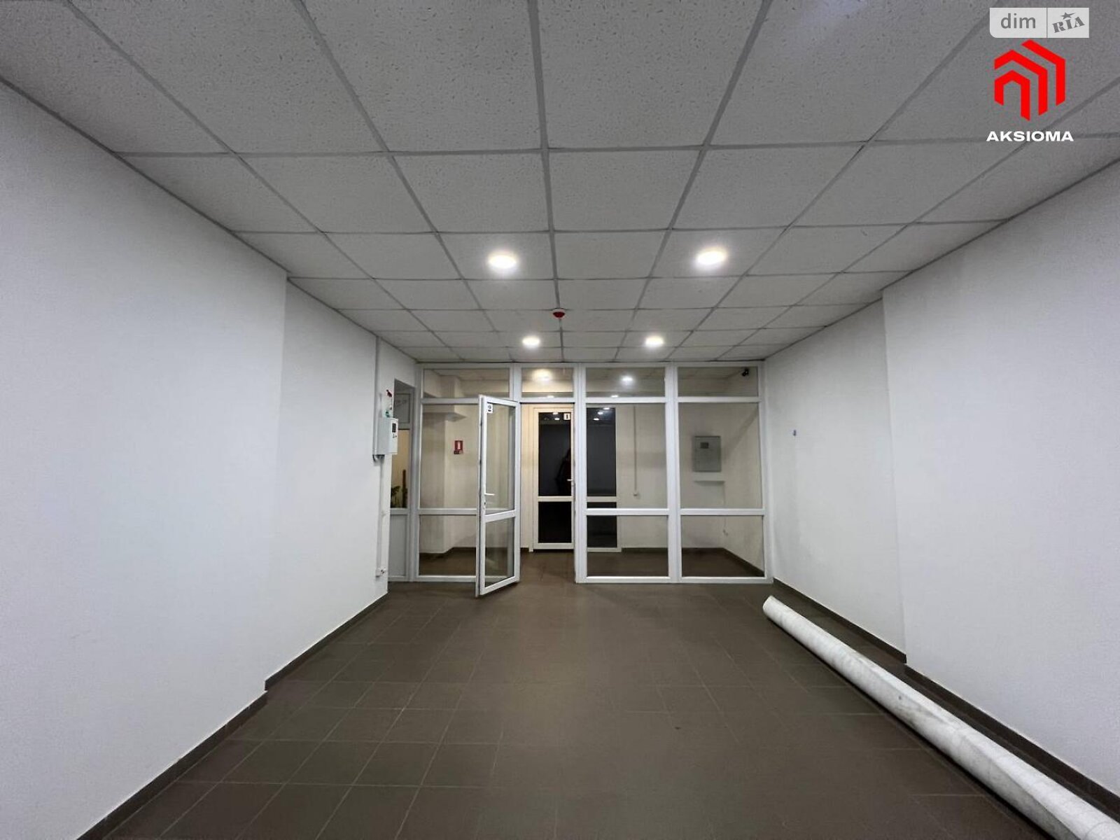 Комерційне приміщення в Івано-Франківську, здам в оренду по Тичини вулиця, район Центр, ціна: 6 000 грн за об’єкт фото 1 Комерційне приміщення в Івано-Франківську, здам в оренду по Тичини вулиця, район Центр, ціна: 6 000 грн за об’єкт фото 1