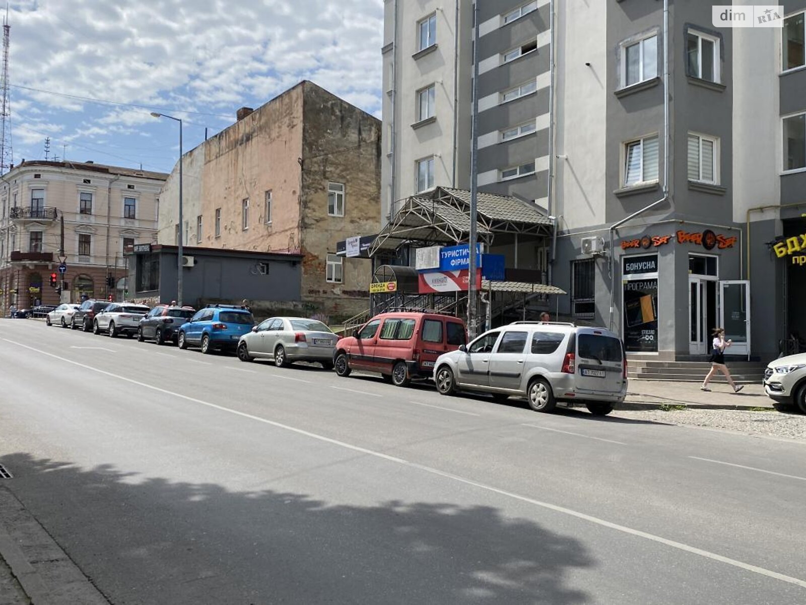 Комерційне приміщення в Івано-Франківську, здам в оренду по Васильєва вулиця, район Центр, ціна: 32 000 грн за об’єкт фото 1 Комерційне приміщення в Івано-Франківську, здам в оренду по Васильєва вулиця, район Центр, ціна: 32 000 грн за об’єкт фото 1