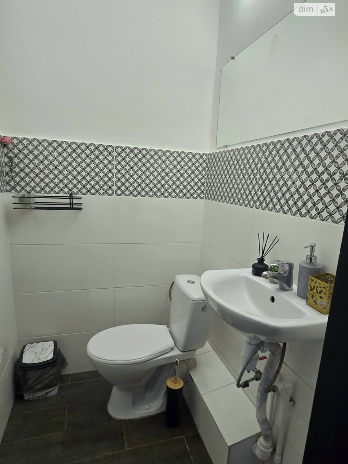 Комерційне приміщення в Івано-Франківську, здам в оренду по В’ячеслава Чорновола вулиця 20А, район Центр, ціна: 37 550 грн за об’єкт фото 1 Комерційне приміщення в Івано-Франківську, здам в оренду по В’ячеслава Чорновола вулиця 20А, район Центр, ціна: 37 550 грн за об’єкт фото 1