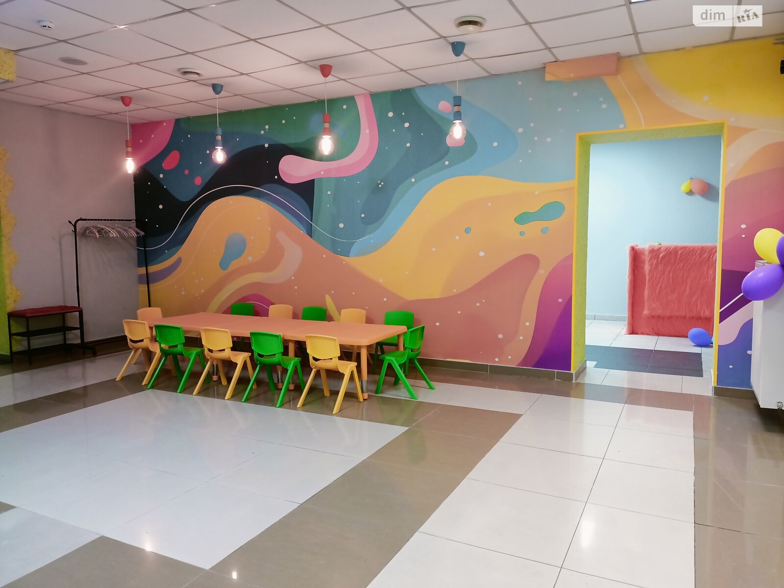 Комерційне приміщення в Івано-Франківську, здам в оренду по В’ячеслава Чорновола вулиця 82, район Центр, ціна: 24 675 грн за об’єкт фото 1