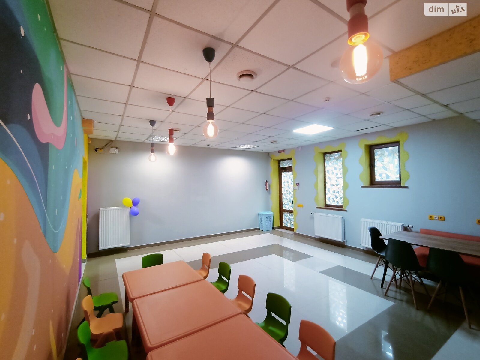 Комерційне приміщення в Івано-Франківську, здам в оренду по В’ячеслава Чорновола вулиця 82, район Центр, ціна: 24 675 грн за об’єкт фото 1