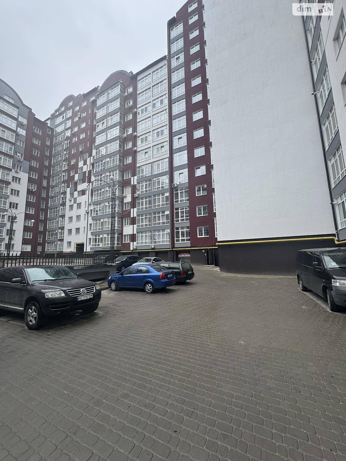Комерційне приміщення в Івано-Франківську, здам в оренду по Височана Семена вулиця 18, район Центр, ціна: 3 000 грн за об’єкт фото 1 Комерційне приміщення в Івано-Франківську, здам в оренду по Височана Семена вулиця 18, район Центр, ціна: 3 000 грн за об’єкт фото 1