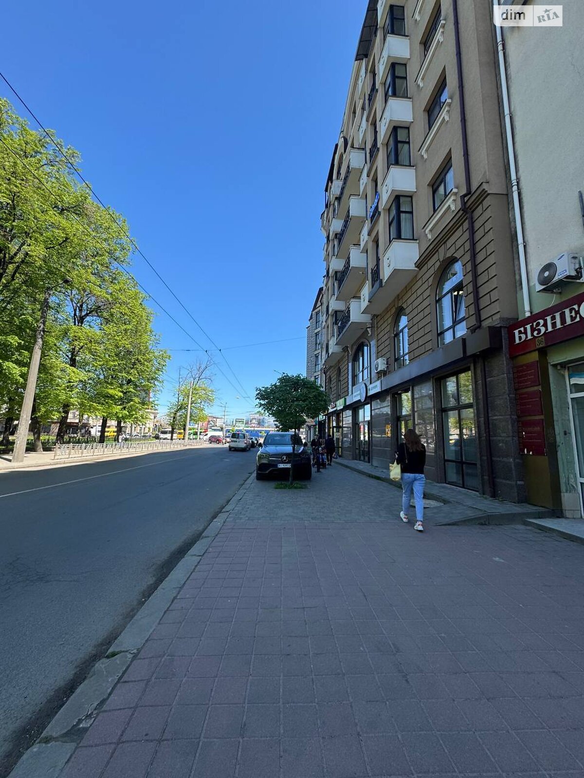 Комерційне приміщення в Івано-Франківську, здам в оренду по Залізнична вулиця, район Вокзал, ціна: 83 600 грн за об’єкт фото 1 Комерційне приміщення в Івано-Франківську, здам в оренду по Залізнична вулиця, район Вокзал, ціна: 83 600 грн за об’єкт фото 1