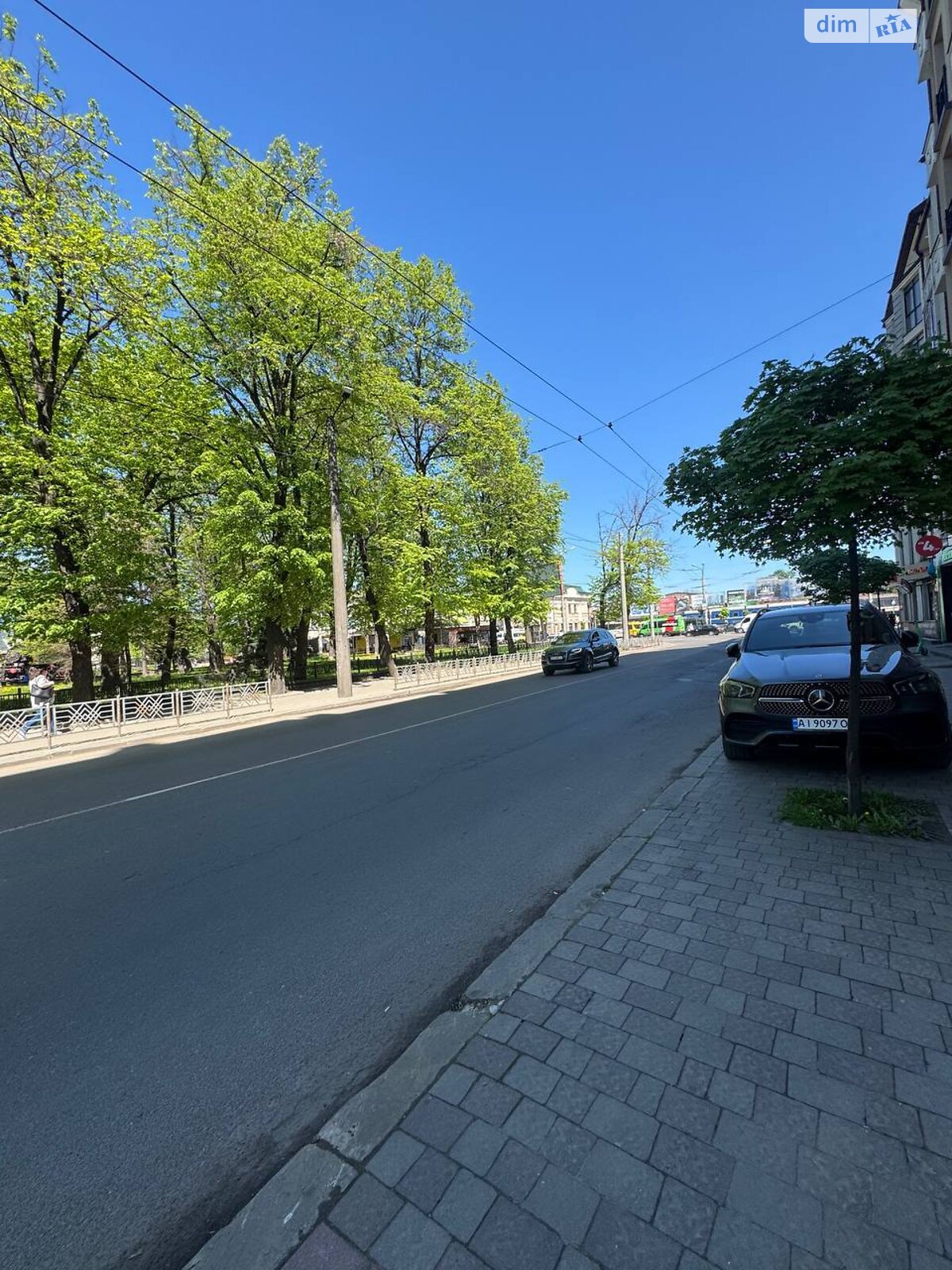 Комерційне приміщення в Івано-Франківську, здам в оренду по Залізнична вулиця, район Вокзал, ціна: 83 600 грн за об’єкт фото 1 Комерційне приміщення в Івано-Франківську, здам в оренду по Залізнична вулиця, район Вокзал, ціна: 83 600 грн за об’єкт фото 1