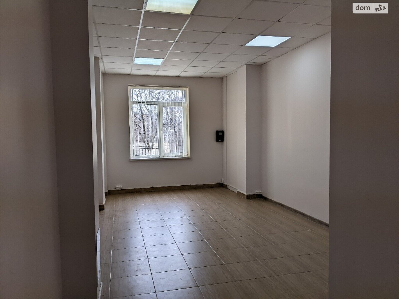Комерційне приміщення в Івано-Франківську, здам в оренду по Молодіжна вулиця, ціна: 15 500 грн за об’єкт фото 1 Комерційне приміщення в Івано-Франківську, здам в оренду по Молодіжна вулиця, ціна: 15 500 грн за об’єкт фото 1