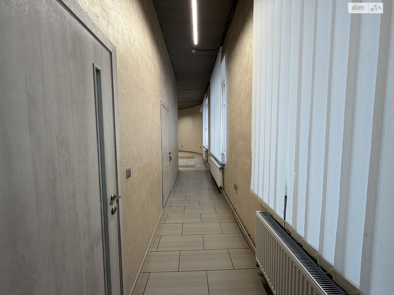 Комерційне приміщення в Житомирі, здам в оренду по Євгена Рихліка вулиця 4, район Богунський, ціна: 141 000 грн за об’єкт фото 1 Комерційне приміщення в Житомирі, здам в оренду по Євгена Рихліка вулиця 4, район Богунський, ціна: 141 000 грн за об’єкт фото 1