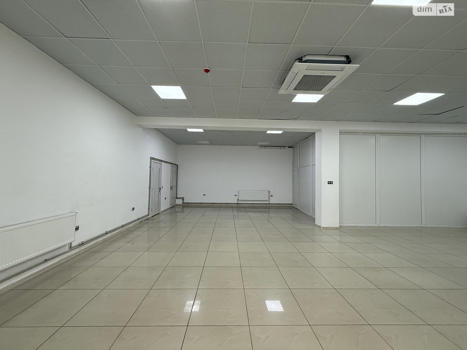 Комерційне приміщення в Житомирі, здам в оренду по Євгена Рихліка вулиця 4, район Богунський, ціна: 141 000 грн за об’єкт фото 1 Комерційне приміщення в Житомирі, здам в оренду по Євгена Рихліка вулиця 4, район Богунський, ціна: 141 000 грн за об’єкт фото 1