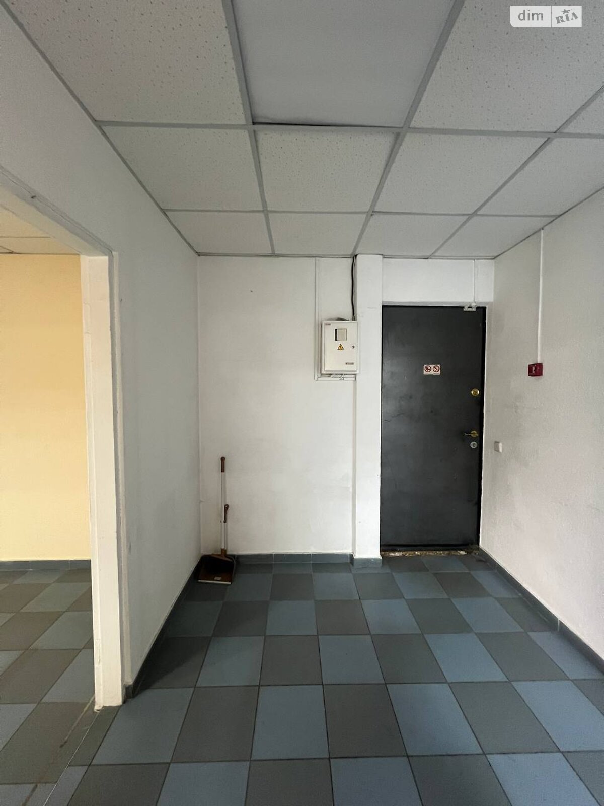 Комерційне приміщення в Житомирі, Хлібна вулиця, ціна оренди: 25 000 грн за об’єкт фото 1