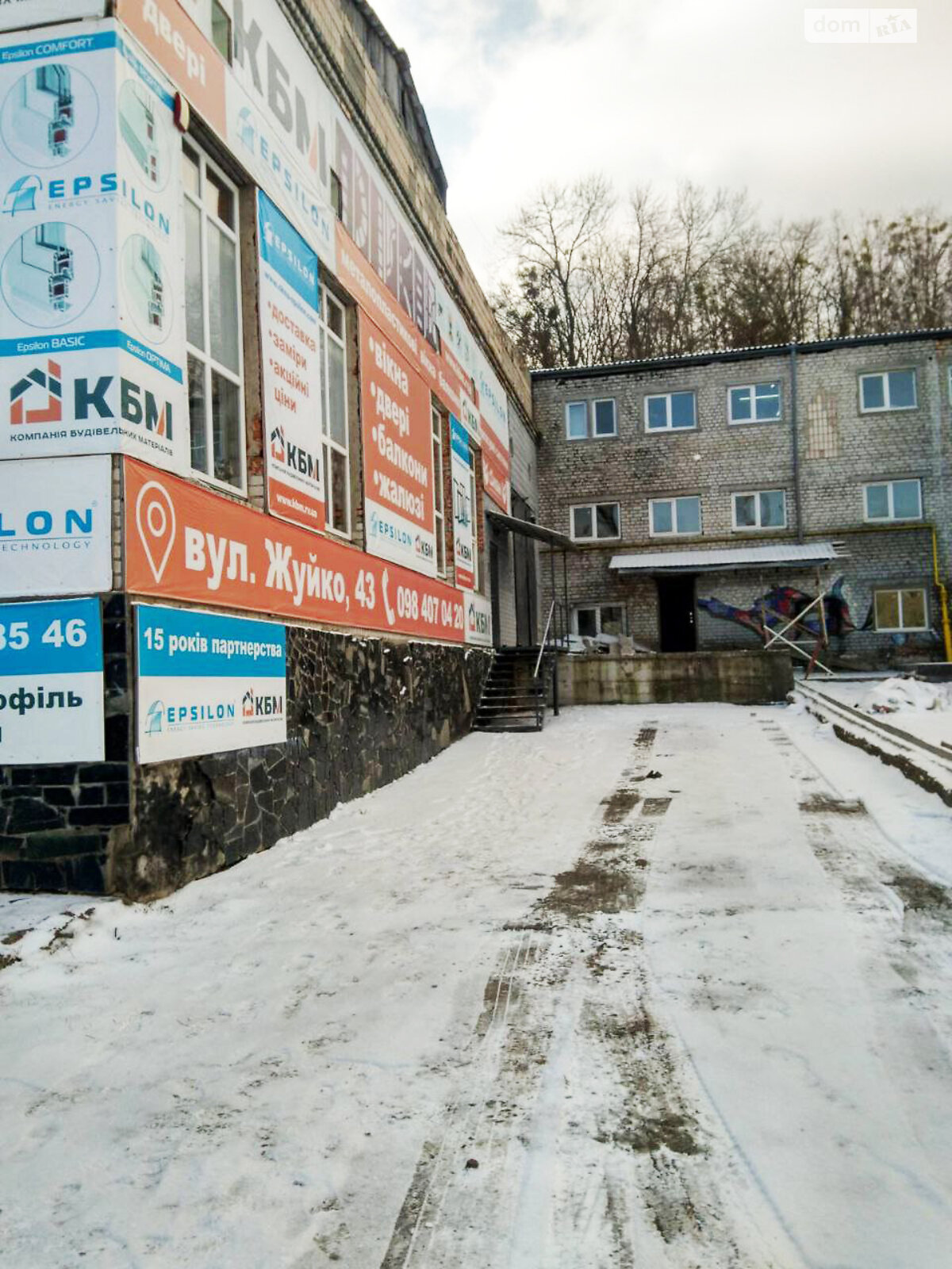 Комерційне приміщення в Житомирі, здам в оренду по Жуйка вулиця 43, район Музична фабрика, ціна: 3 300 грн за об’єкт фото 1 Комерційне приміщення в Житомирі, здам в оренду по Жуйка вулиця 43, район Музична фабрика, ціна: 3 300 грн за об’єкт фото 1