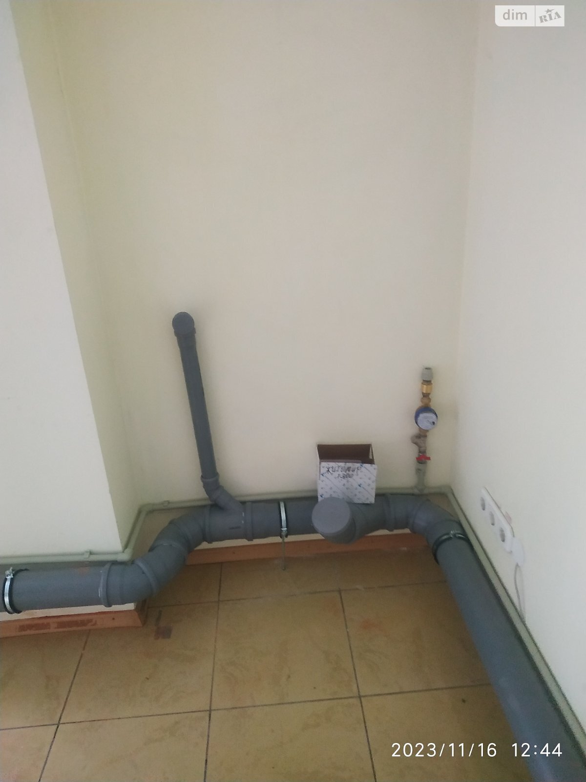 Коммерческое помещение в Житомире, сдам в аренду по Юрия Вороного (Гагарина) улица 47, район Музыкальная фабрика, цена: 210 грн за объект фото 1