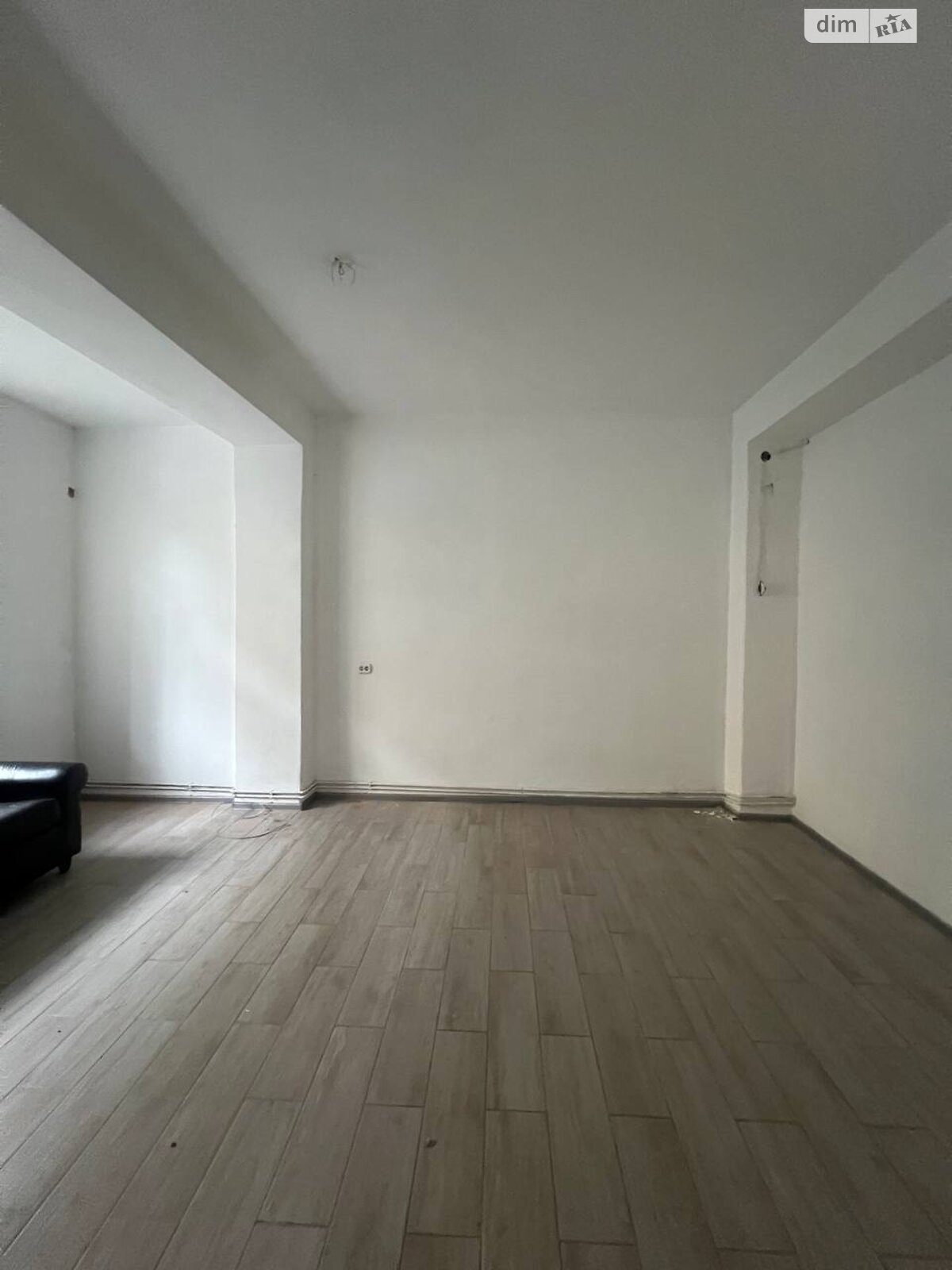 Комерційне приміщення в Житомирі, здам в оренду по Леха Качинського вулиця 6, район Центр, ціна: 30 000 грн за об’єкт фото 1