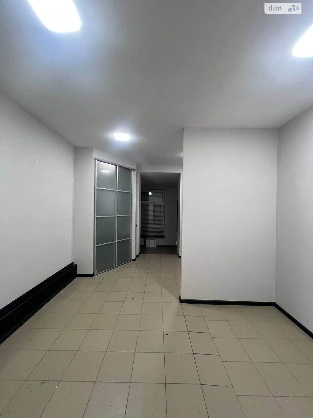 Комерційне приміщення в Житомирі, здам в оренду по Леха Качинського вулиця 6, район Центр, ціна: 30 000 грн за об’єкт фото 1