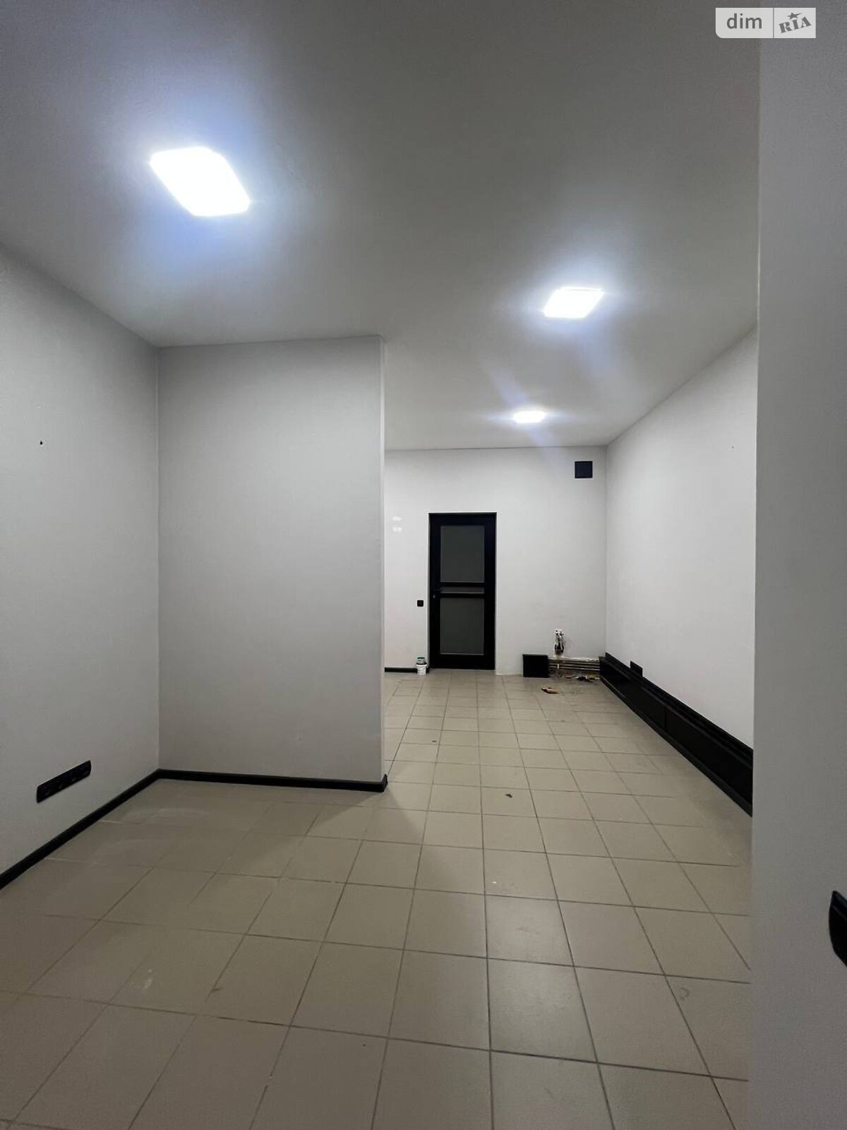 Комерційне приміщення в Житомирі, здам в оренду по Леха Качинського вулиця 6, район Центр, ціна: 30 000 грн за об’єкт фото 1