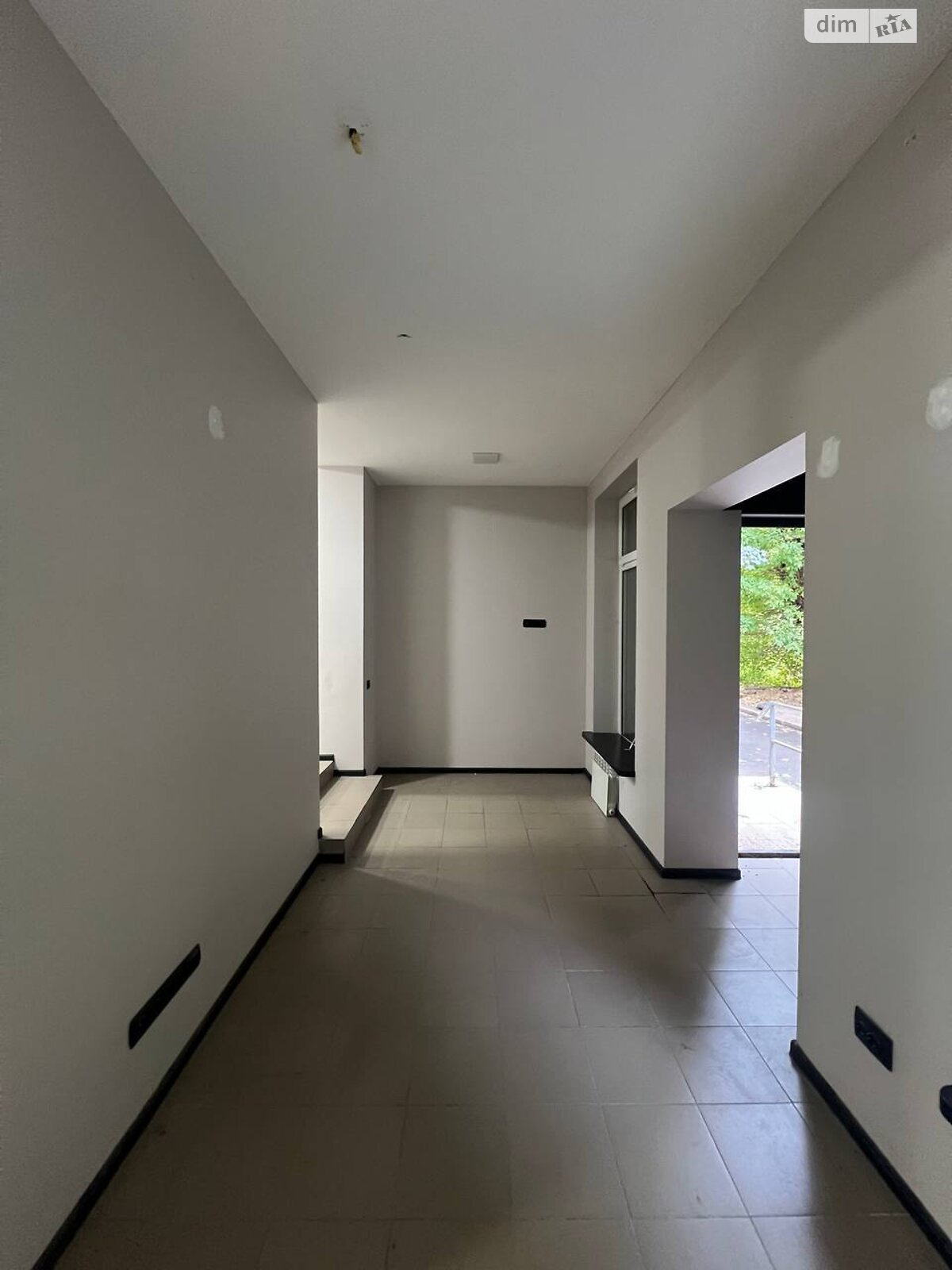 Комерційне приміщення в Житомирі, здам в оренду по Леха Качинського вулиця 6, район Центр, ціна: 30 000 грн за об’єкт фото 1