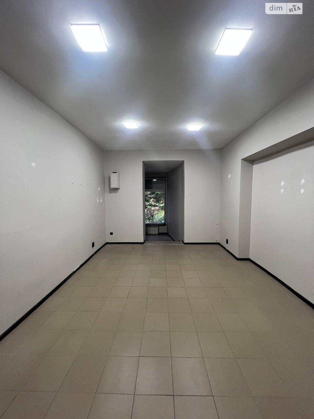 Комерційне приміщення в Житомирі, здам в оренду по Леха Качинського вулиця 6, район Центр, ціна: 30 000 грн за об’єкт фото 1