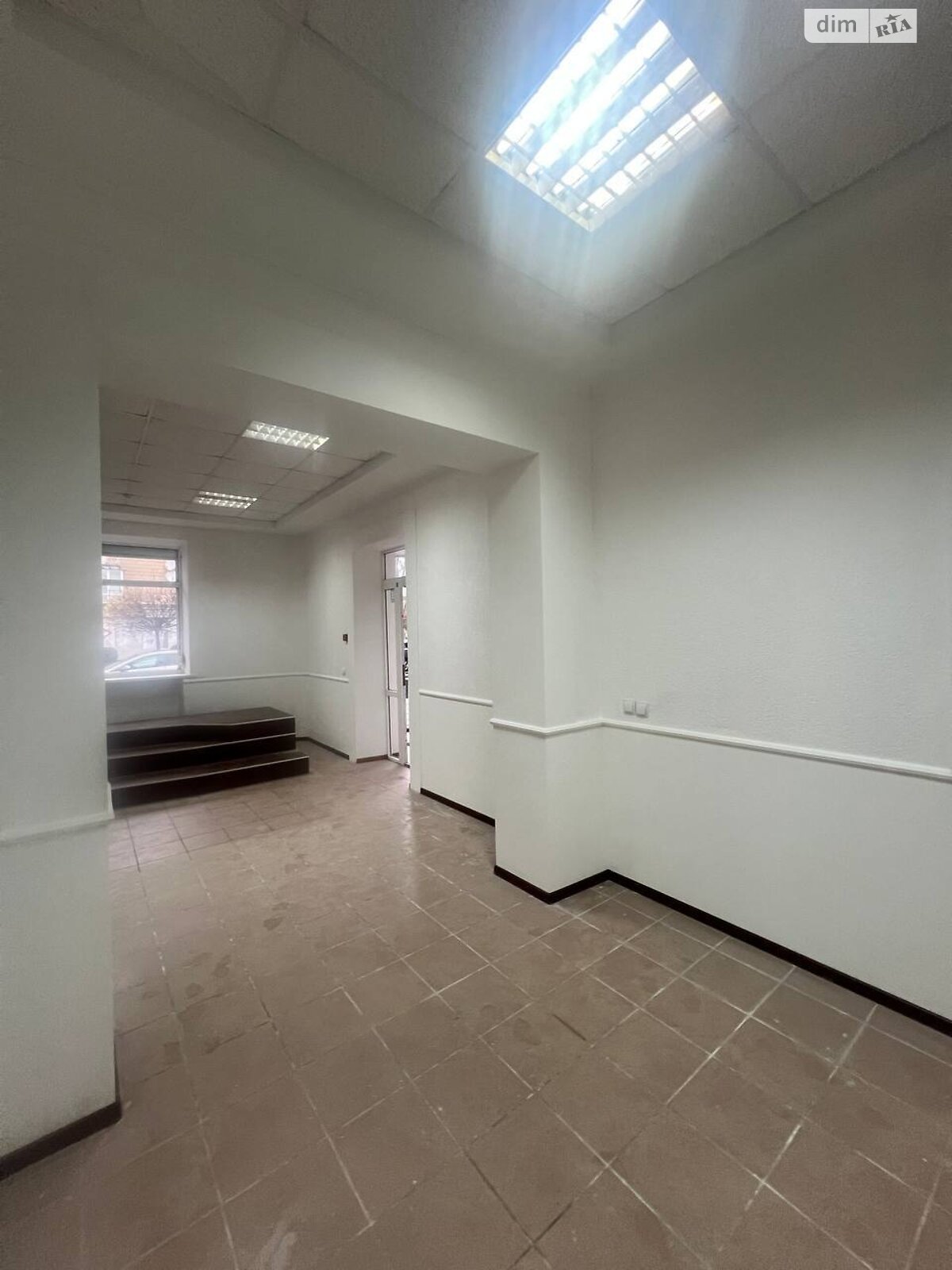 Коммерческое помещение в Житомире, сдам в аренду по Лятошинского Бориса улица 16, район Центр, цена: 30 000 грн за объект фото 1