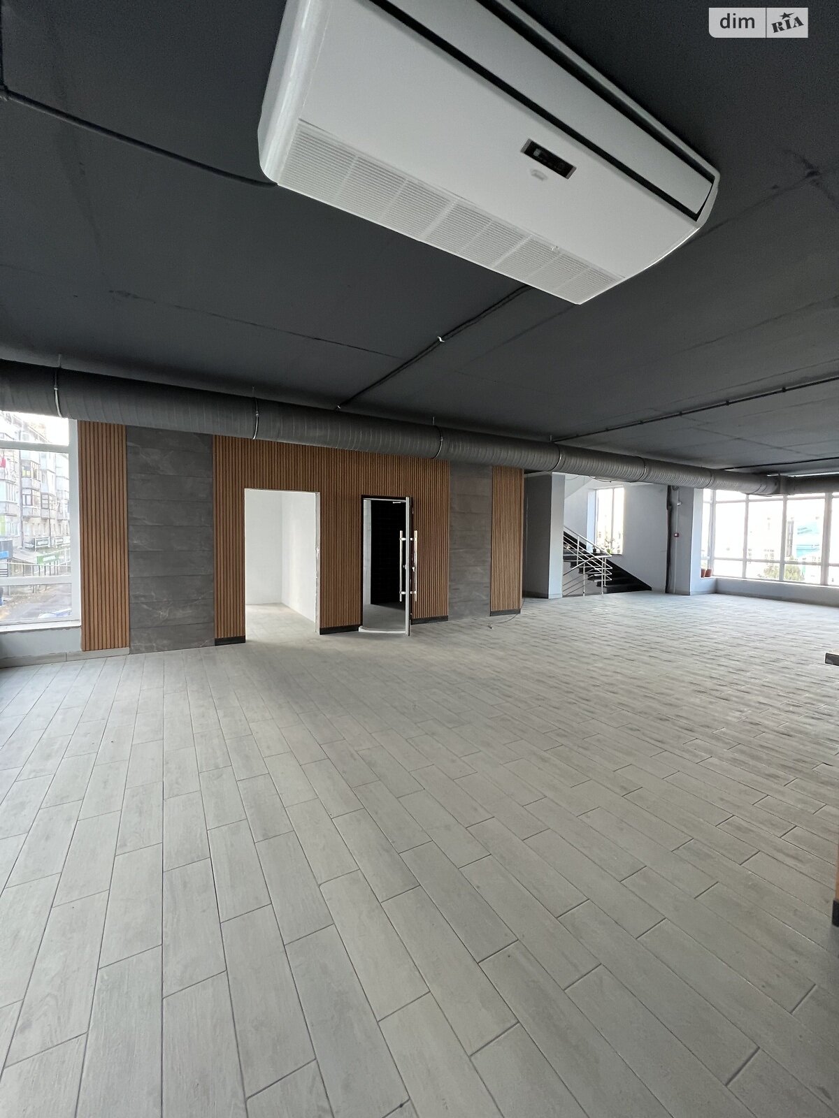 Коммерческое помещение в Житомире, сдам в аренду по Вокзальная улица 2, район Вокзал, цена: 35 000 грн за объект фото 1