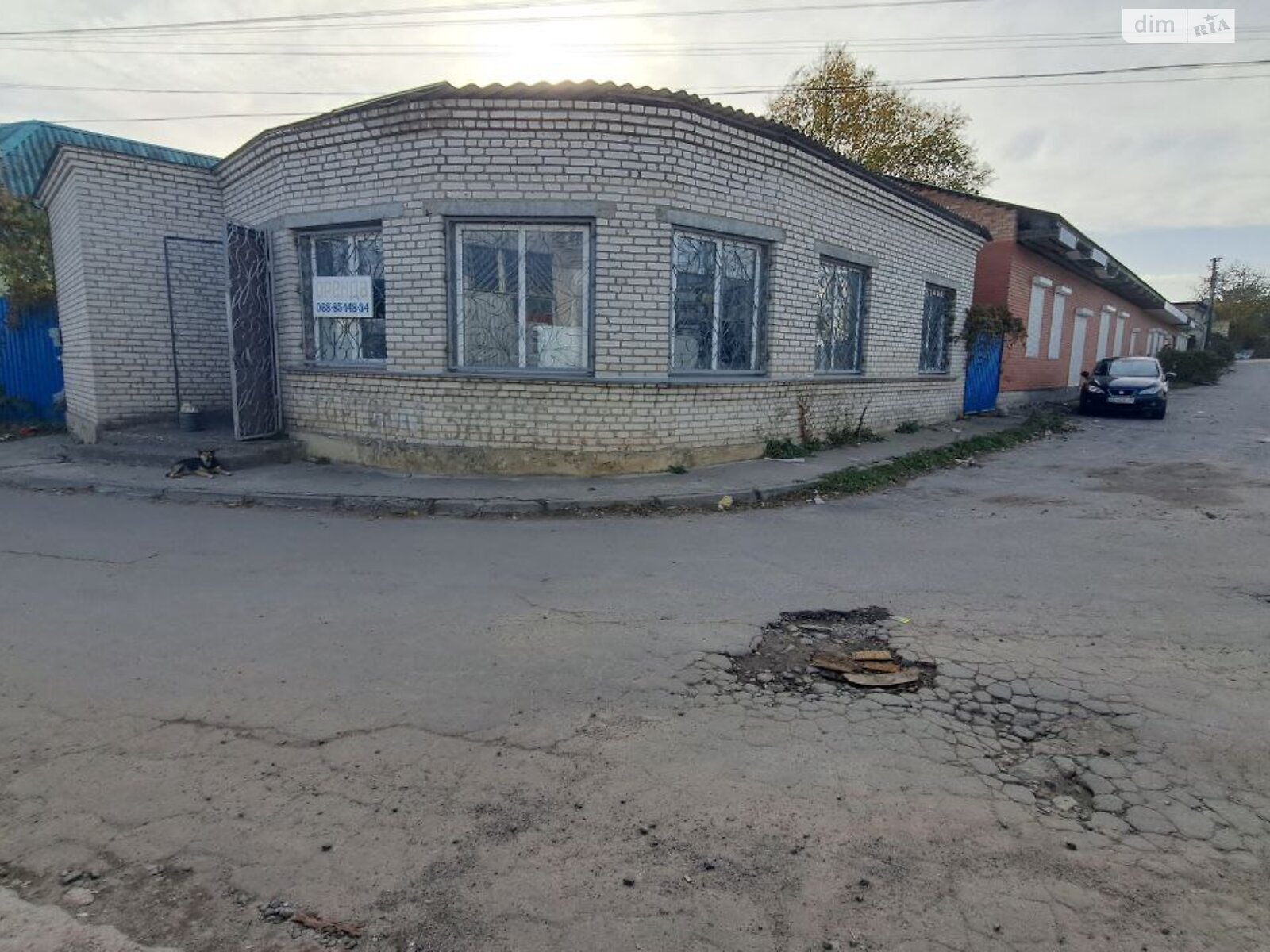 Комерційне приміщення в Жмеринці, Нижня Базарна вулиця, ціна оренди: 5 000 грн за об’єкт фото 1 Комерційне приміщення в Жмеринці, Нижня Базарна вулиця, ціна оренди: 5 000 грн за об’єкт фото 1
