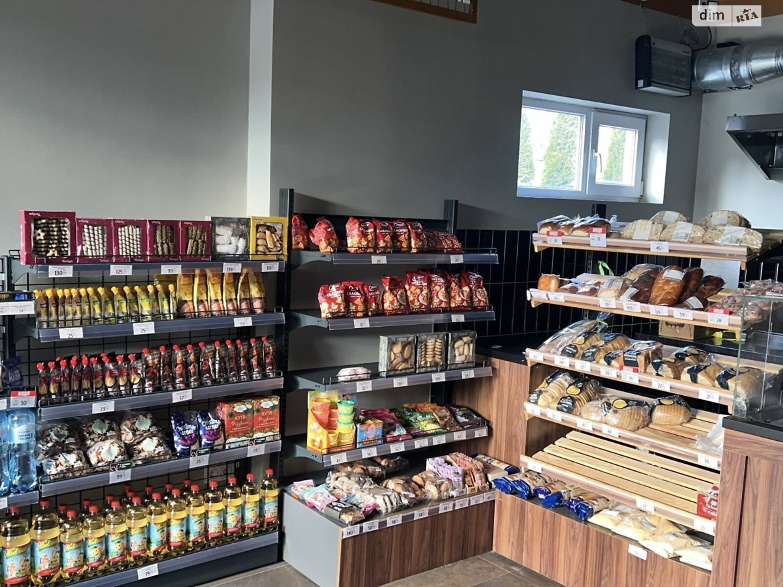 Коммерческое помещение в Жовкве, сдам в аренду по Коновальца улица, район Жолква, цена: 1 000 грн за объект фото 1