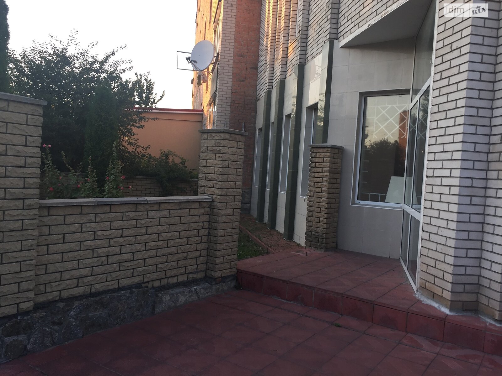 Комерційне приміщення в Калинівці, здам в оренду по Левка Лук’яненка (Маяковського) вулиця, район Калинівка, ціна: 17 500 грн за об’єкт фото 1 Комерційне приміщення в Калинівці, здам в оренду по Левка Лук’яненка (Маяковського) вулиця, район Калинівка, ціна: 17 500 грн за об’єкт фото 1