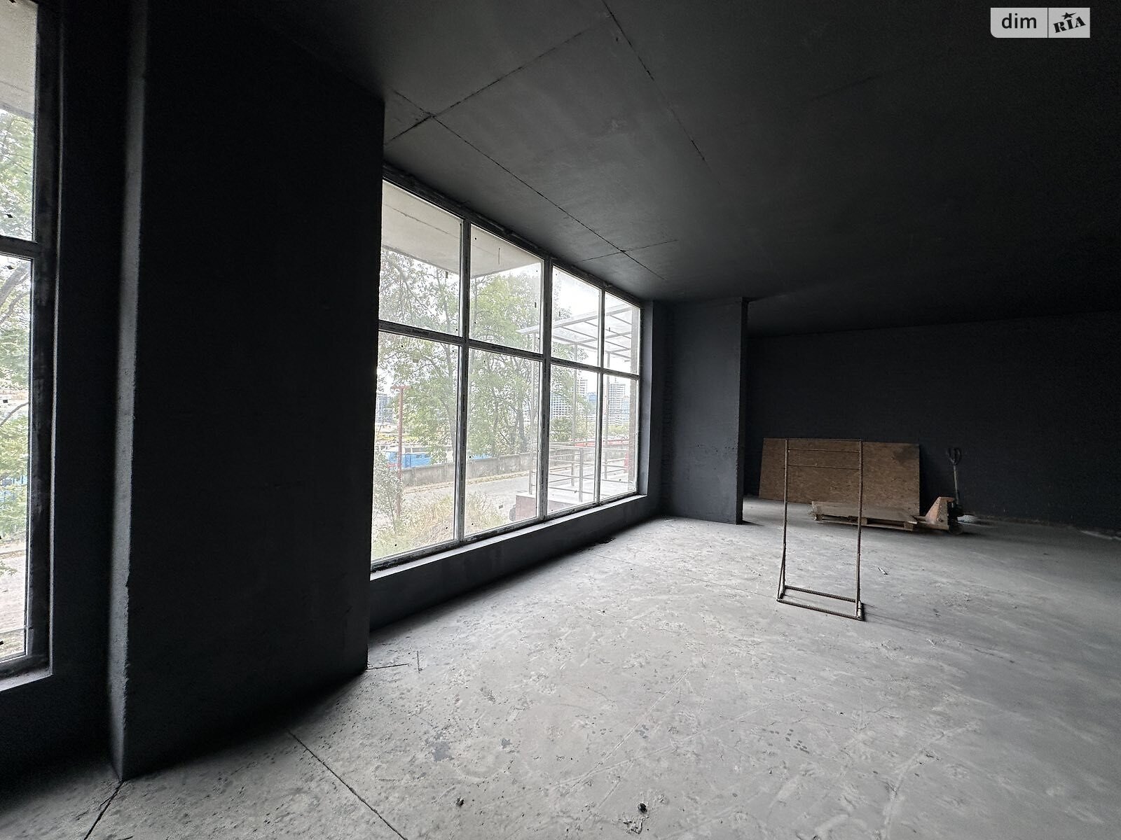 Коммерческое помещение в Киеве, сдам в аренду по Нововокзальная улица 69-75, район Батыева Гора, цена: 58 477 грн за объект фото 1 Коммерческое помещение в Киеве, сдам в аренду по Нововокзальная улица 69-75, район Батыева Гора, цена: 58 477 грн за объект фото 1