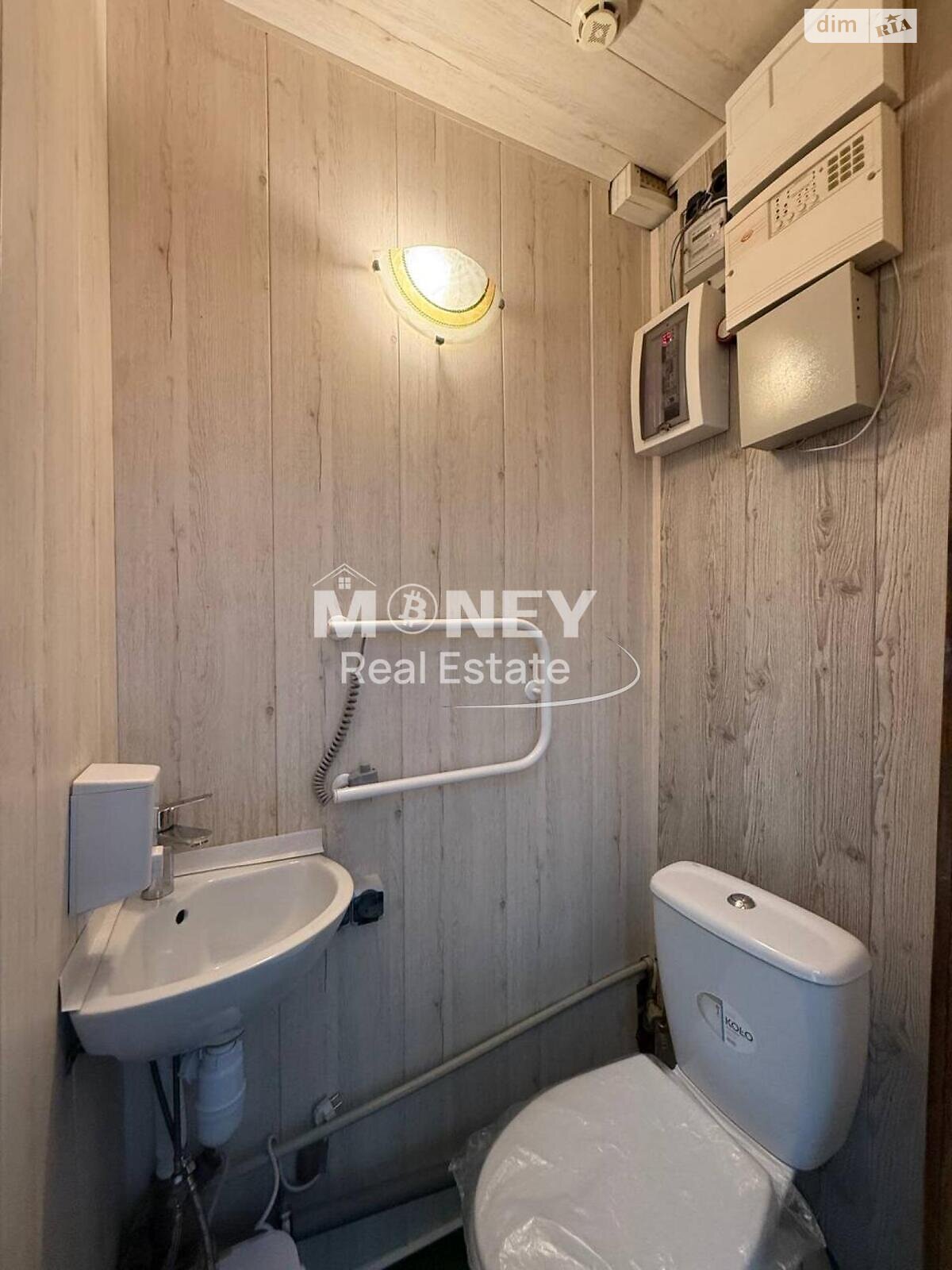 Коммерческое помещение в Киеве, сдам в аренду по Эспланадная улица 34/2, район Черепанова гора, цена: 220 000 грн за объект фото 1 Коммерческое помещение в Киеве, сдам в аренду по Эспланадная улица 34/2, район Черепанова гора, цена: 220 000 грн за объект фото 1