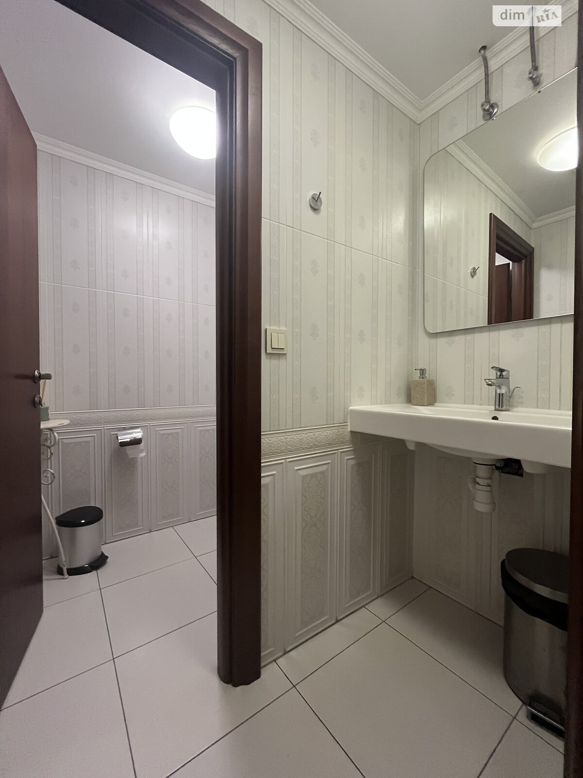 Комерційне приміщення в Києві, здам в оренду по Саксаганського вулиця 13/42, район Черепанова гора, ціна: 92 950 грн за об’єкт фото 1